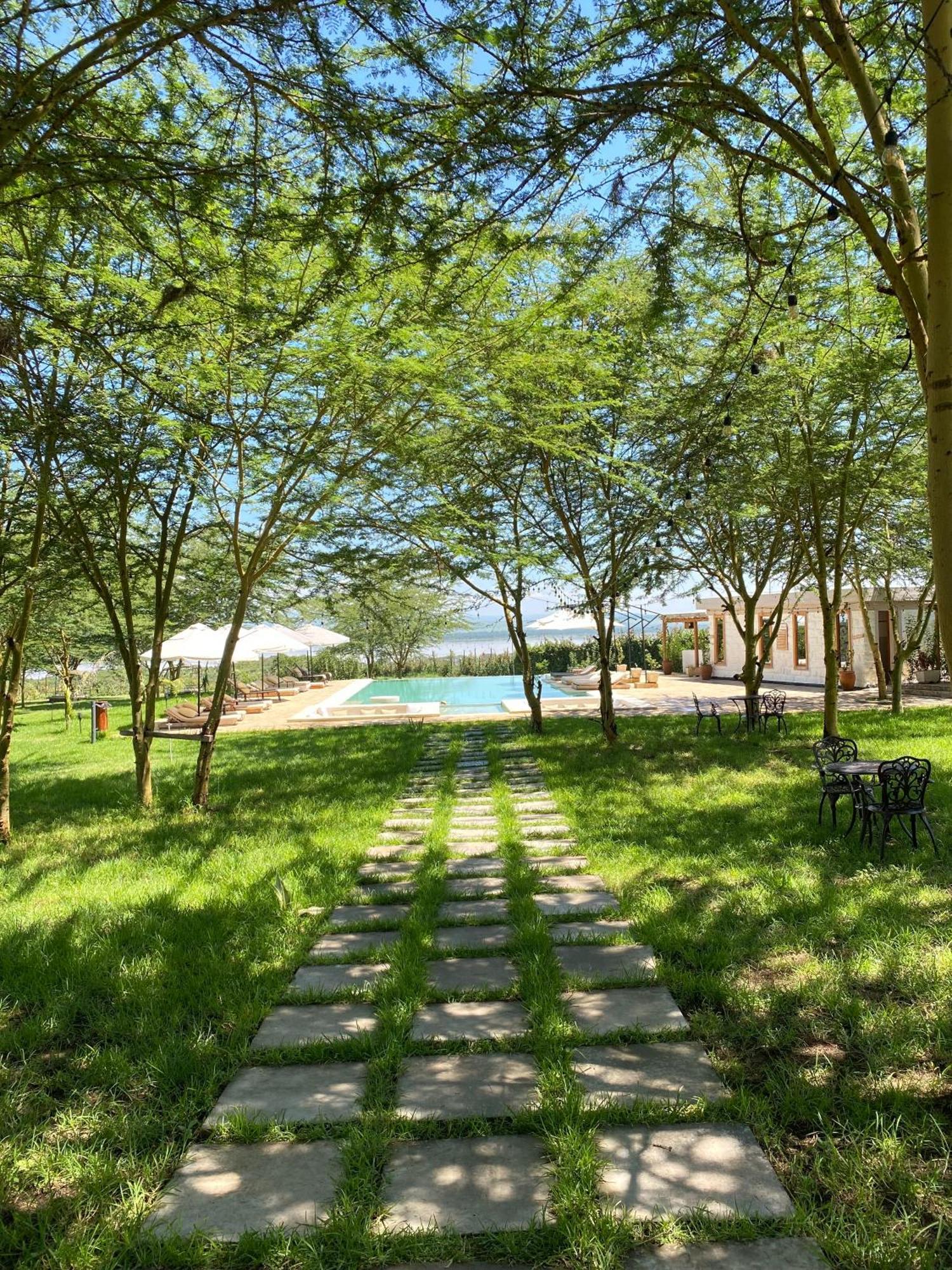 Отель Lake Elementaita Manor Gilgil Экстерьер фото